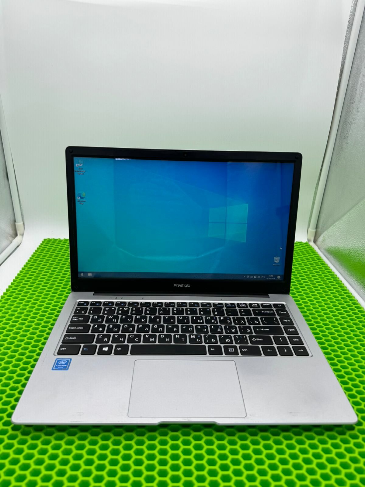 14.1" Prestigio SmartBook 141 C5\ SSD 60 GB\ Celeron N3350\ RAM 4 GB\ Intel HD Graphics 500\ WIN 10