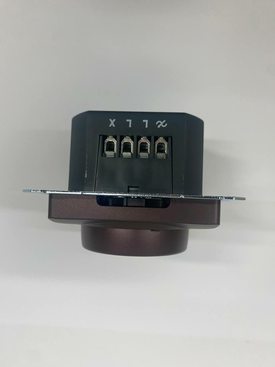 Светорегулятор поворотно-нажимной LED RC 315Вт Systeme Electric (Schneider Electric) Glossa, баклажановый - фото №3