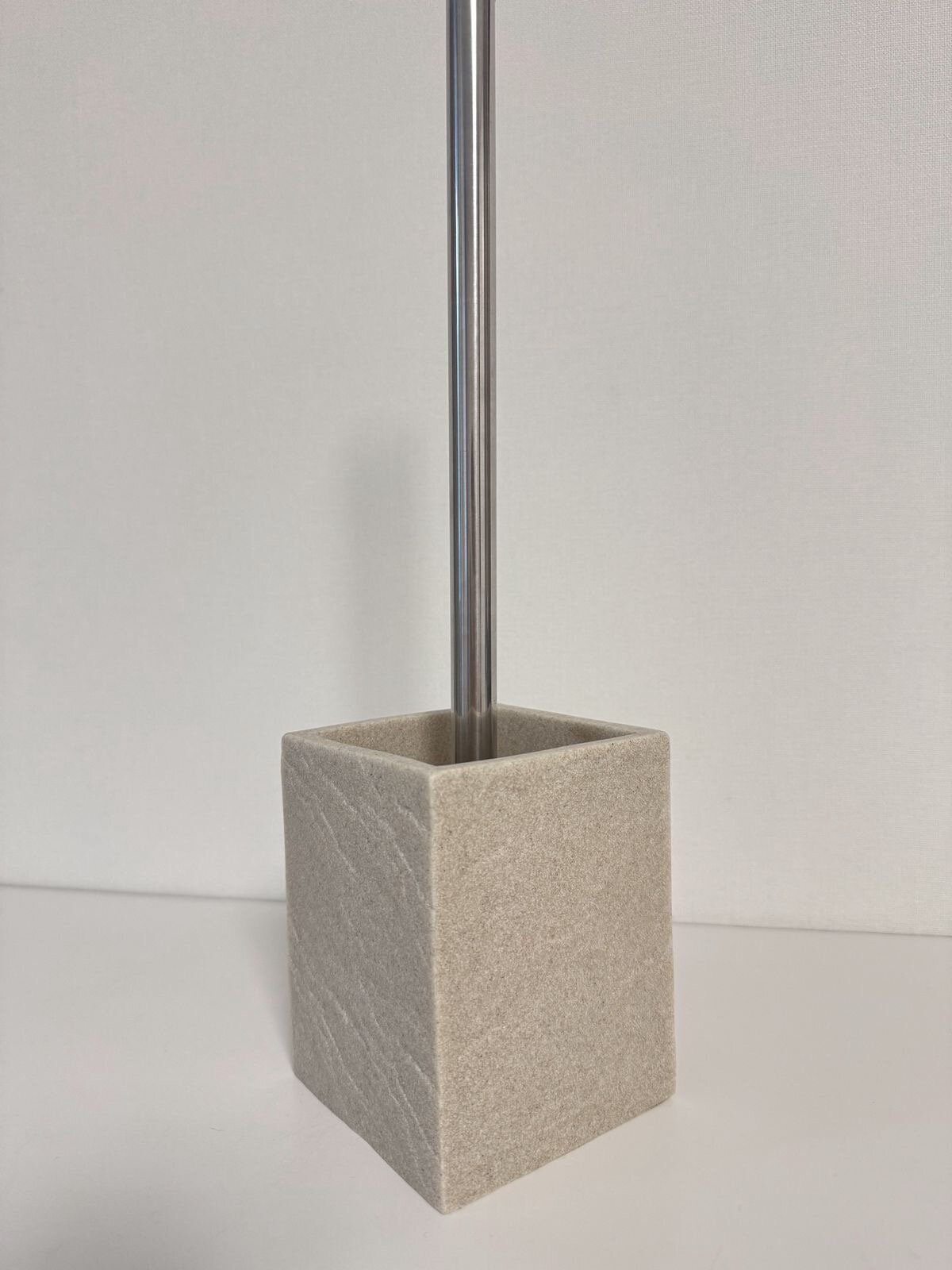 Ершик для унитаза с подставкой / ершик для туалета напольный квадратный бежевый