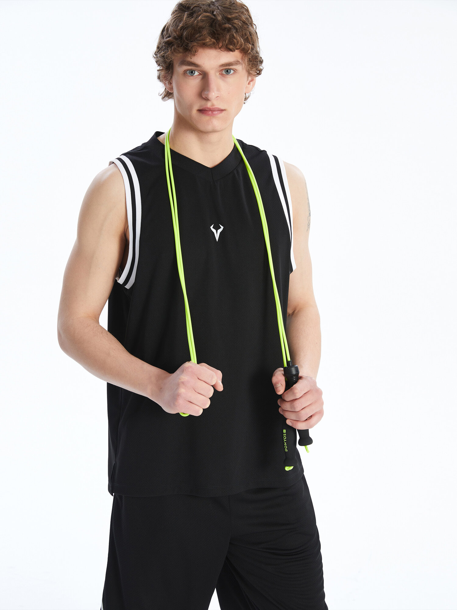 Майка спортивная LC Waikiki 1 шт. размер L черный