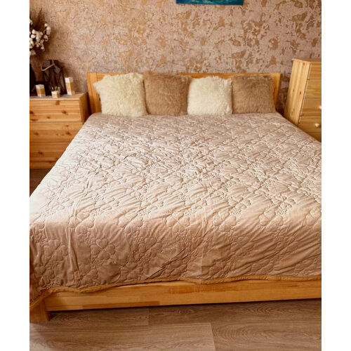 Покрывало на кровать 220х240 стеганое евро однотонное, бежевое