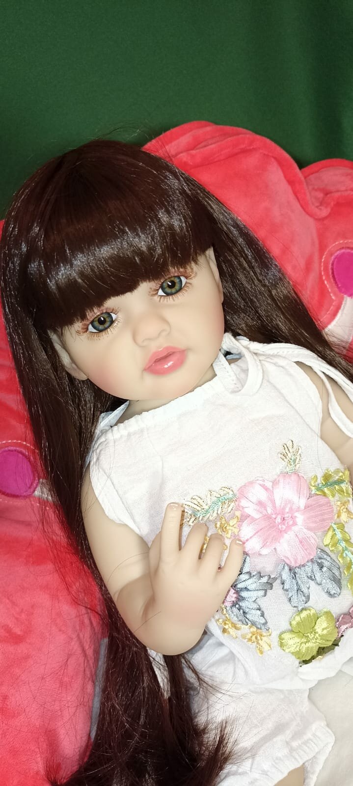 Кукла-реборн BZDOLL, 55см, виниловая, в белом песочнике с аксессуарами