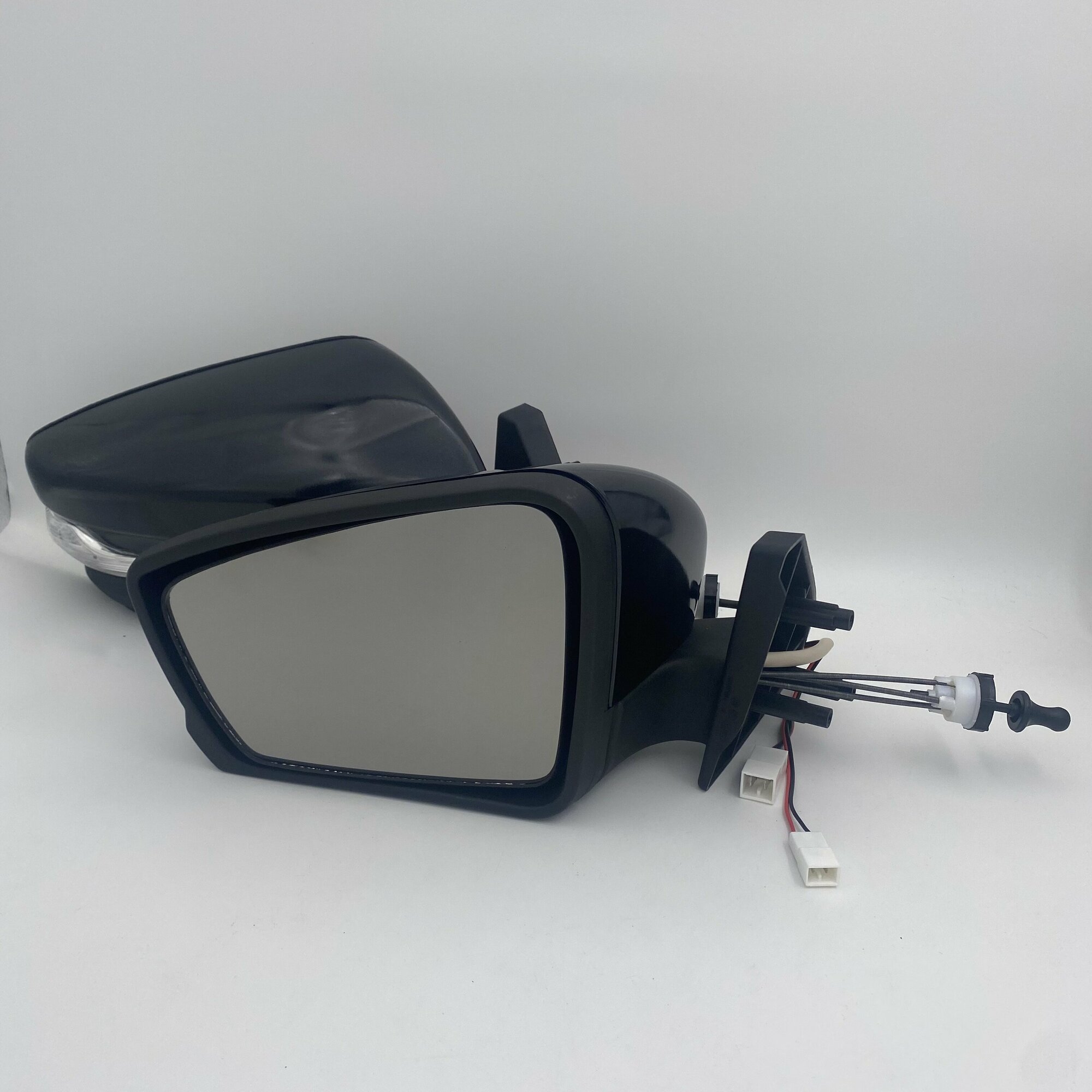 Зеркало боковое комплект ВАЗ 2114 адаптированные в корпусе Гранта, повторитель поворота, обогрев, тросовый привод, Черный