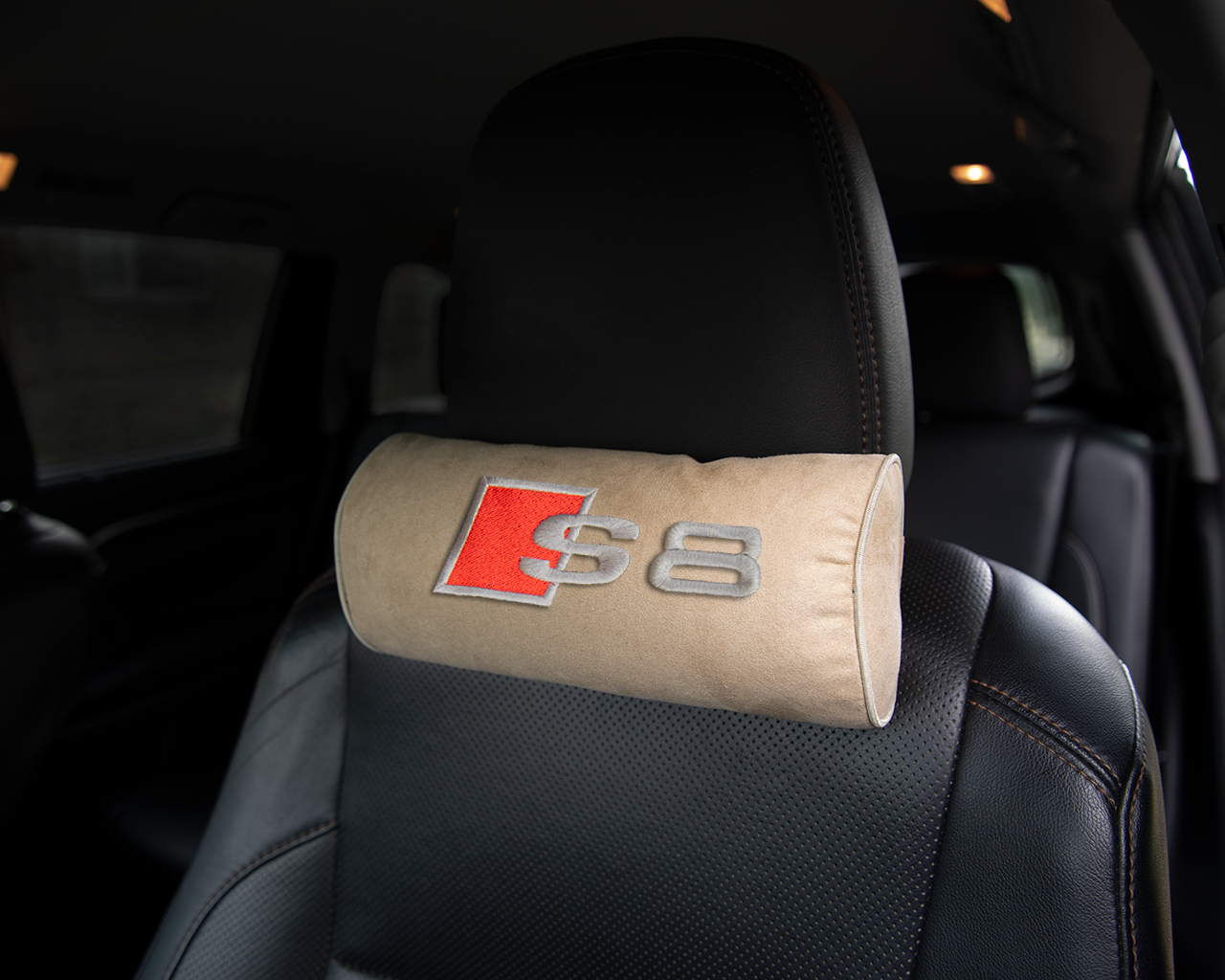 Автомобильная подушка-валик на подголовник алькантара Beige c вышивкой AUDI S8