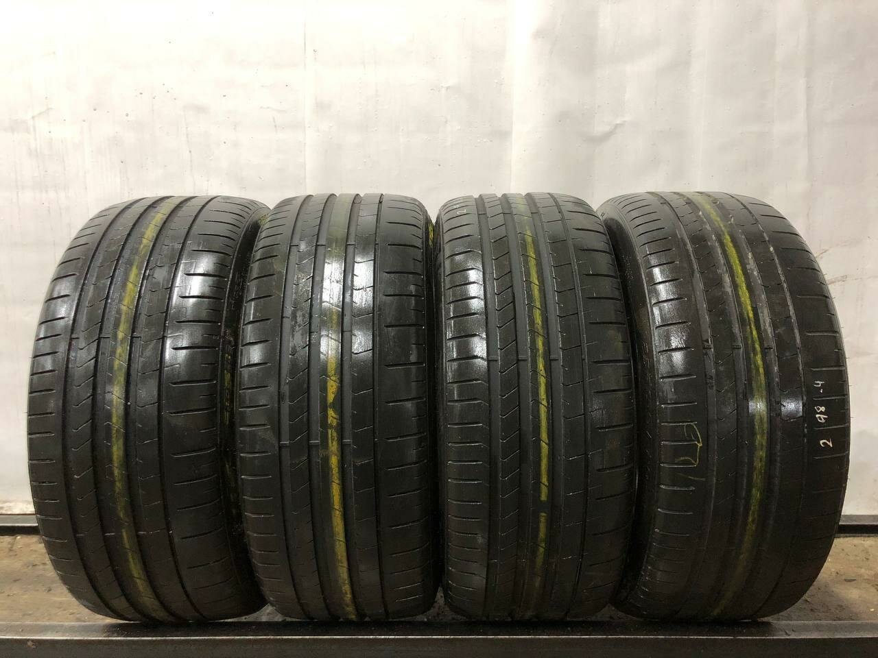 Pirelli P Zero PZ4 235/40 R20 БУ Шины Летние