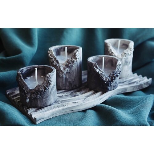 Набор из 4х ароматических свечей на подставке 