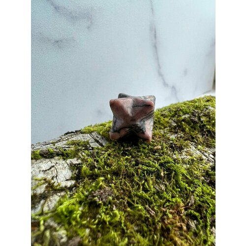 Оберег звезда меркаба из Родонита , 13х13 мм,