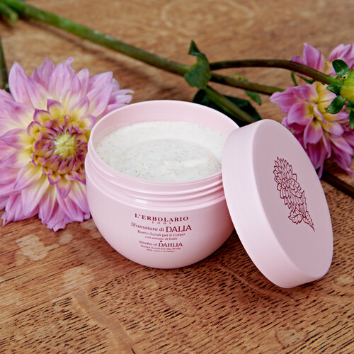 LERBOLARIO Скраб для тела с экстрактом георгина Shades of Dahlia Butter Scrub for the Body 150мл 2326₽