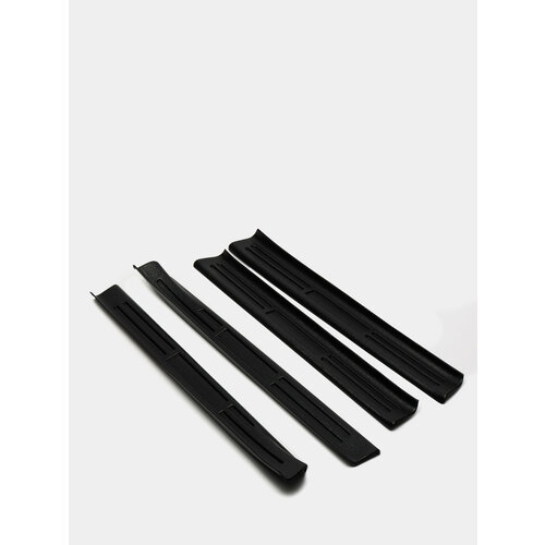 Накладки на пороги Лада Ларгус 2012-2021 года выпуска 2999₽