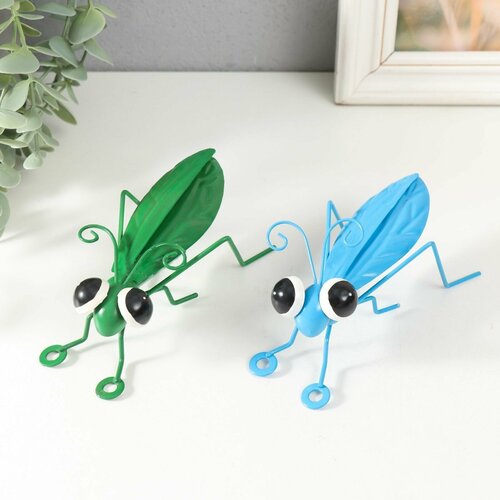 Сувенир металл Веселый таракан 127х7х55 см 1452₽