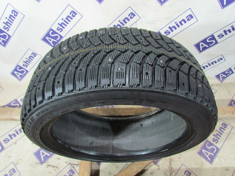 Bridgestone Blizzak Spike-01 215 45 17 шины Зимние