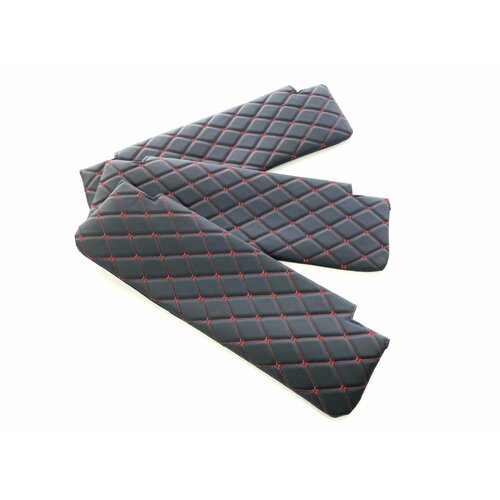 Чехлы на козырьки КАМАЗ декоративный черный ромб, красная нить (3 шт)