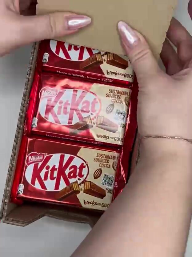 Шоколадный батоник KitKat 4 Fingers/ КитКат 4 пальца 41,5гр. 24шт. (Германия) — фото 1