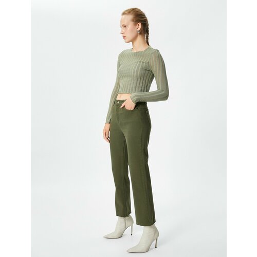 фото Брюки koton, размер 34, хаки