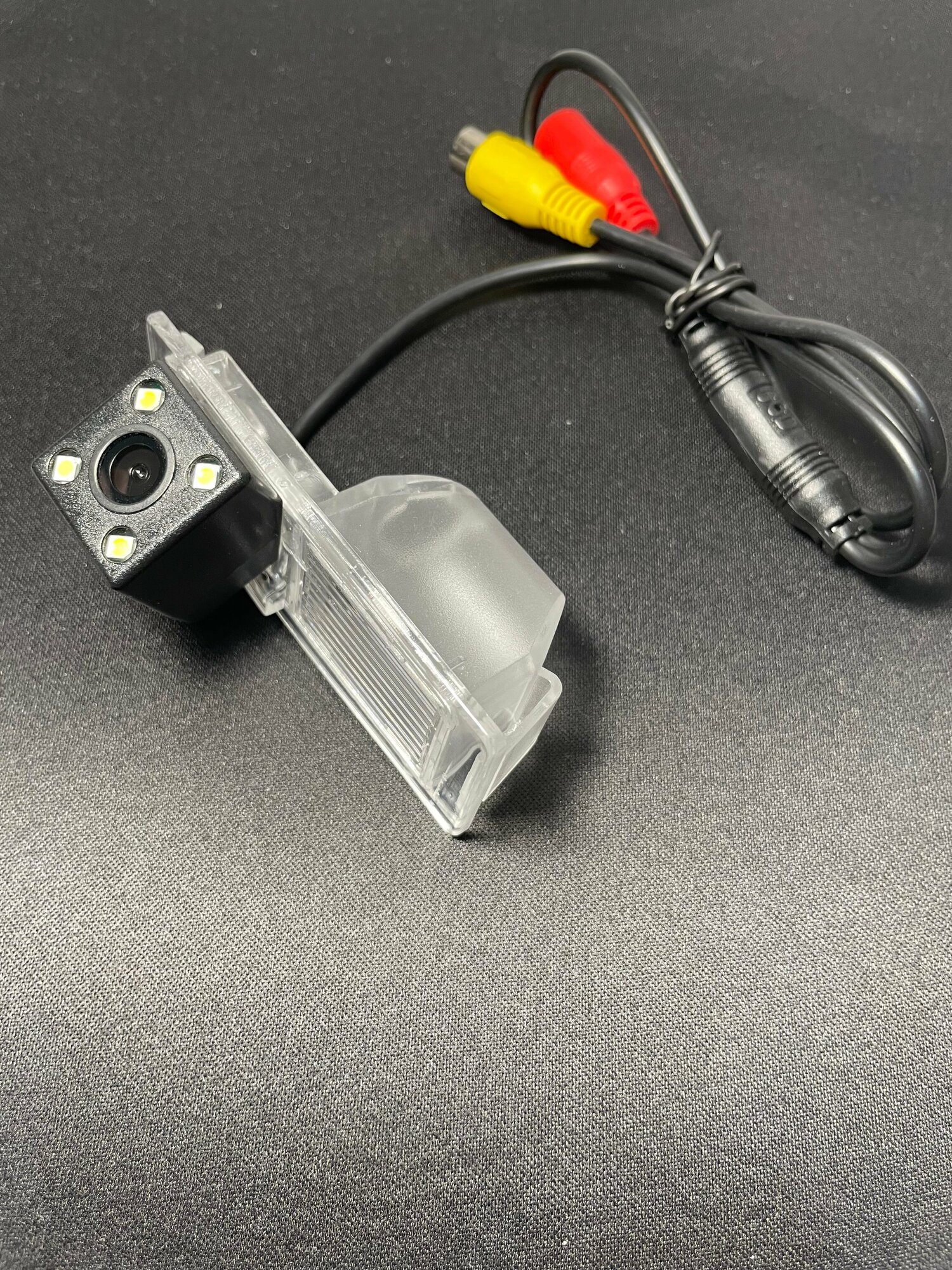 Картинки Камера заднего вида для Chevrolet Aveo T300 / Orlando / Opel Mokka / Cruze Hatch