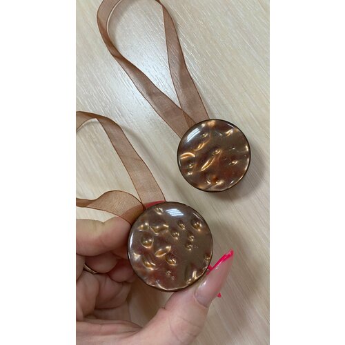 Магнитный подхват для штор круг коричневый, 1 шт