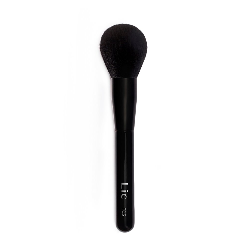 LIC Кисть T03 для пудры / Makeup Artist Brush 1 шт - фото №1