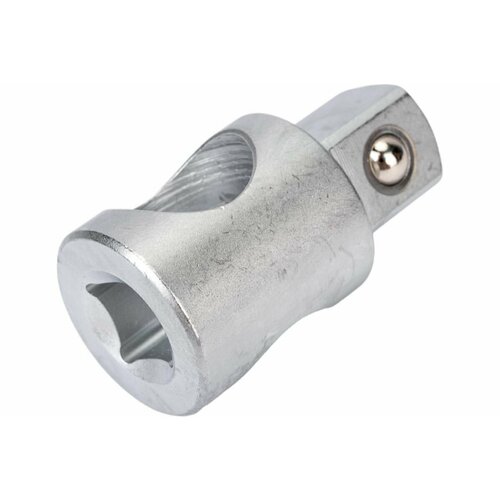 Адаптор 38 х 12 FORCE с отверстием под вороток 440₽