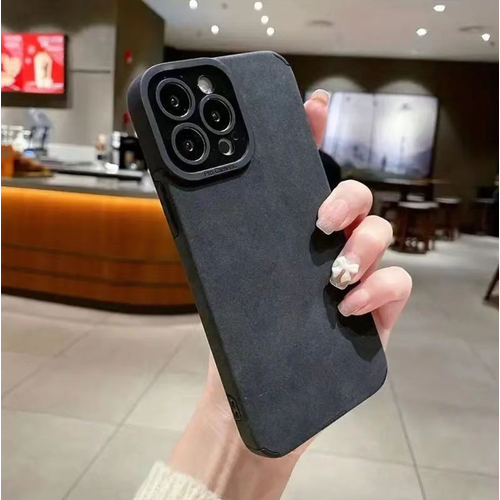 Чехол на iPhone 15 Pro чёрный черный