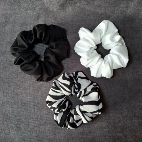 Резинки для волос 3 штуки белый черный зебра