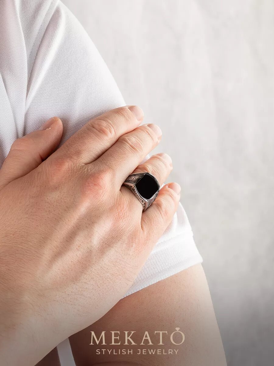 Печатка МЕКАТО, размер 21, серебряный, черный — фото 1