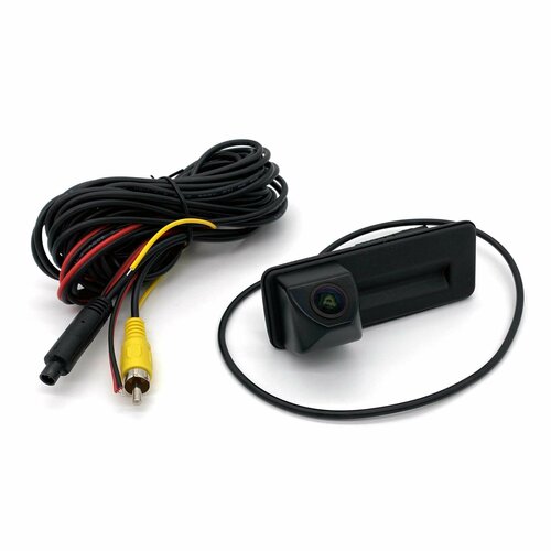 Камера заднего вида в ручку багажника для Audi A1 8X A3 8V дорестайлинг и A4 B8 рестайлинг 1280X720P AHD матрица 3125₽