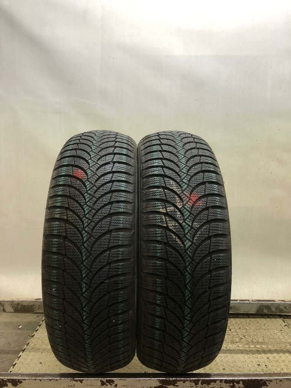 Nexen Winguard Snow G WH2 185/60 R15 БУ Шины Зимние