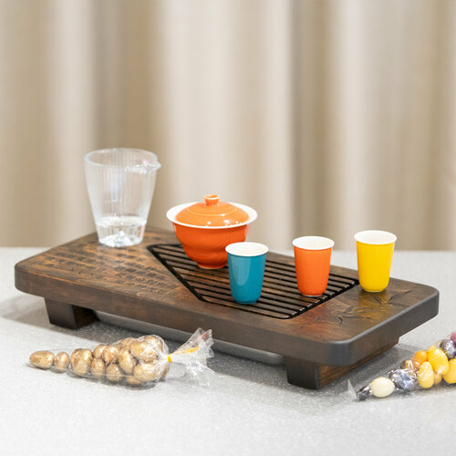 Набор посуды для чайной церемонии из 5 предметов - гайвань, сливник (чахай), набор пиал