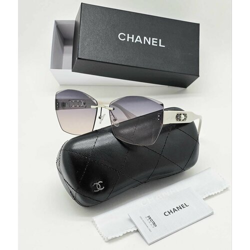 Солнцезащитные очки Chanel, белый