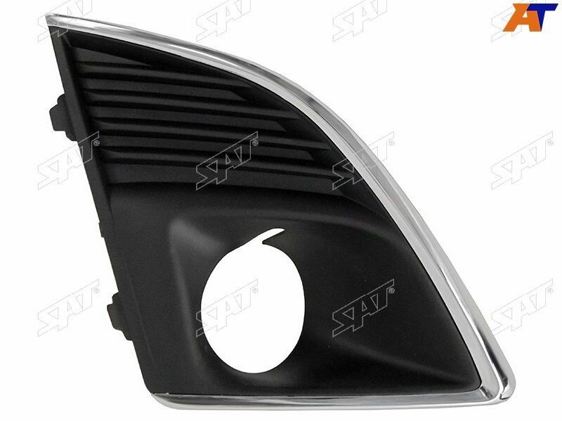 . SAT Оправа ПТФ для CHEVROLET CRUZE 12-15 правая