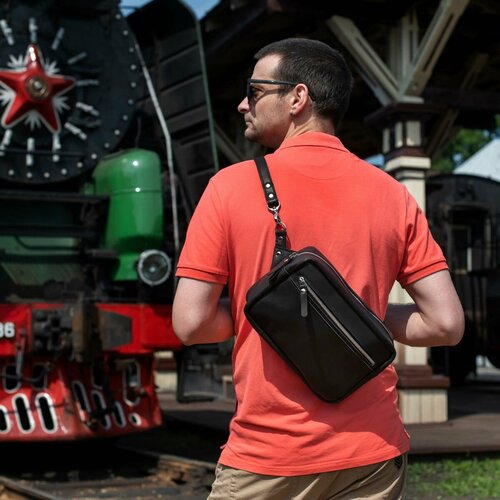 Сумка поясная LEWSKI черный 11380₽