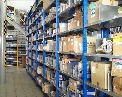 фото REXANT 75-724 Фонарь автомобильный светодиодн. REXANT( регулятор яркости, поворотный корпус шарнир, встроенный акку REXANT 75-724