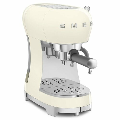 Кофеварка рожковая SMEG ECF02CREU 6499000₽