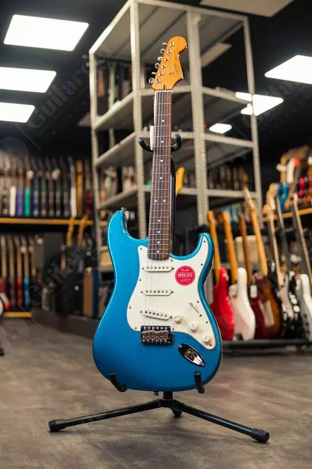 Электрогитара FENDER SQUIER Classic Vibe 60s Stratocaster LRL Lake Placid Blue