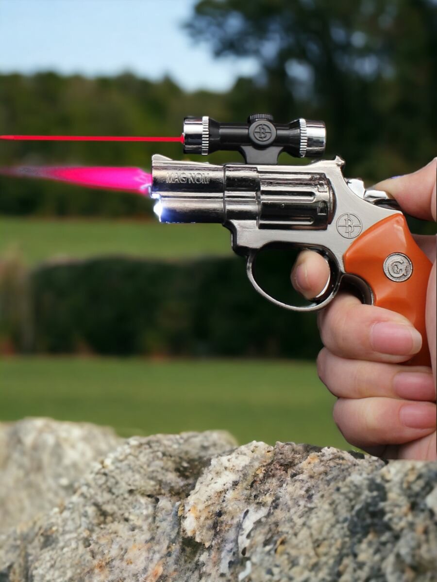 "Зажигалка-пистолет" с фонариком и лазерным прицелом - фотография № 3