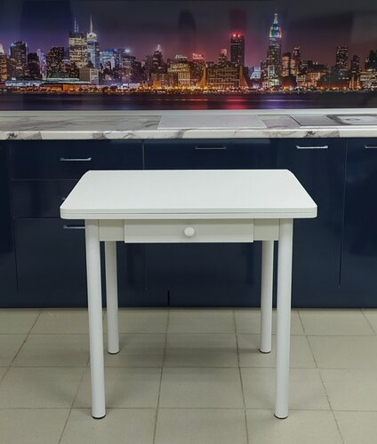 Изображение товара Кухонный стол Аверс Плюс "Ломберный", раскладной, ЛДСП, 80 см x 60 см