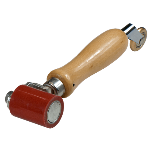 Комбинированный (45 мм. силикон и 6 мм. латунь) прикаточный ролик.