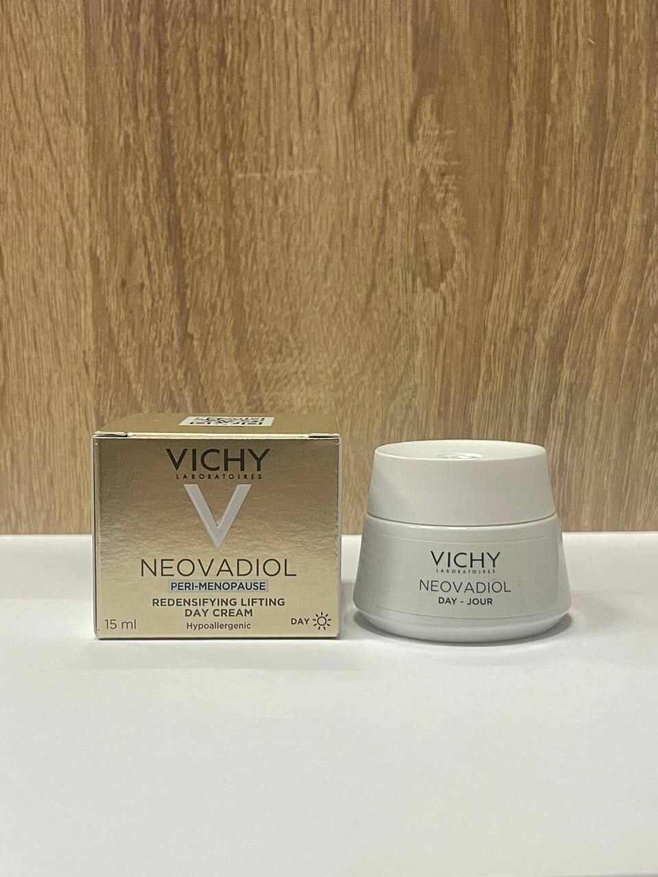 Vichy Neovadiol Уплотняющий дневной лифтинг-крем для нормальной и комбинированной кожи в период пред-менопаузы 15 мл