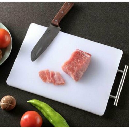 Доска разделочная 453315 см металлическая ручка петля цвет белый Baizheng 2428₽