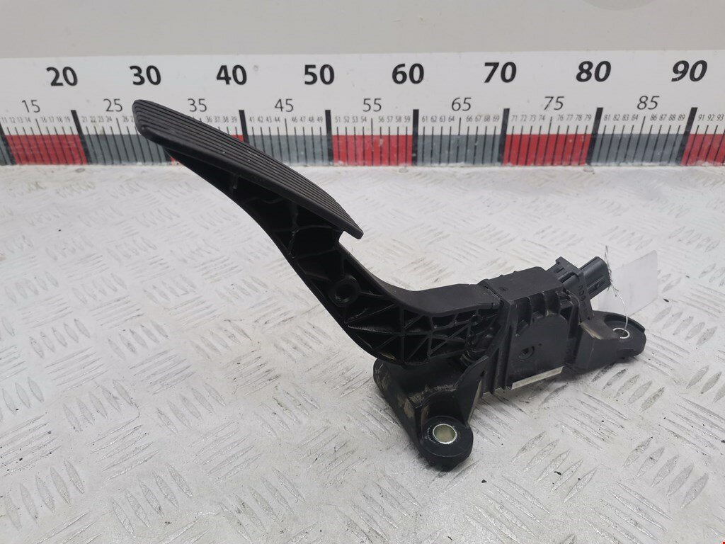Педаль газа Hyundai Solaris 2 (RC) 00136810 арт. 2099166