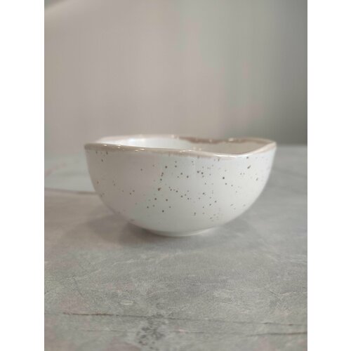 Розетка organico grande PUNTO BIANCA серия 2