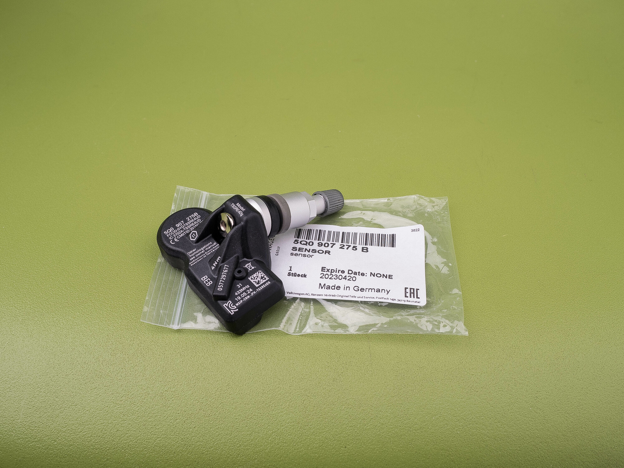 Изображение Датчик давления в шинах VAG 5Q0907275B Volkswagen Audi Skoda Porsche