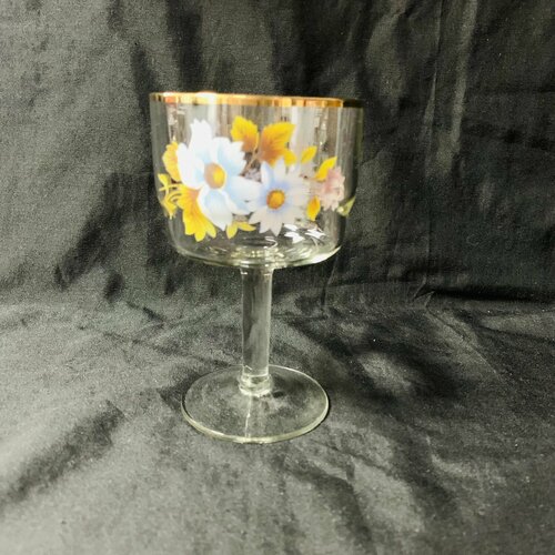 Стеклянный бокал для вина 916₽