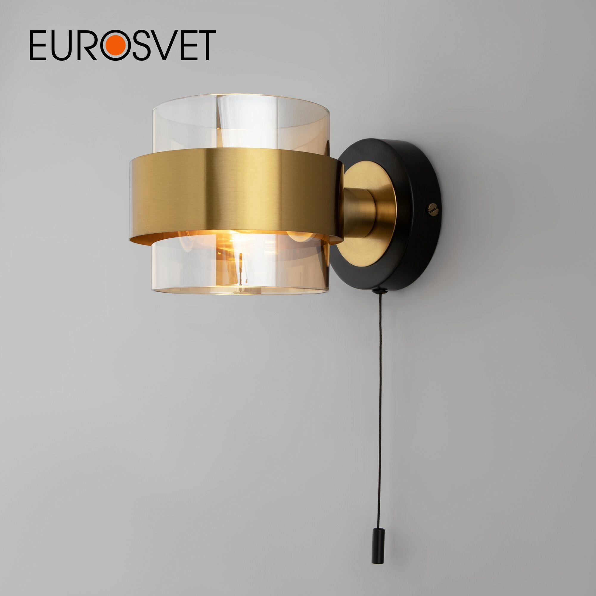 Бра / Настенный светильник в стиле лофт с выключателем Eurosvet Arcada 70127/1 цвет черный/золото с прозрачным плафоном