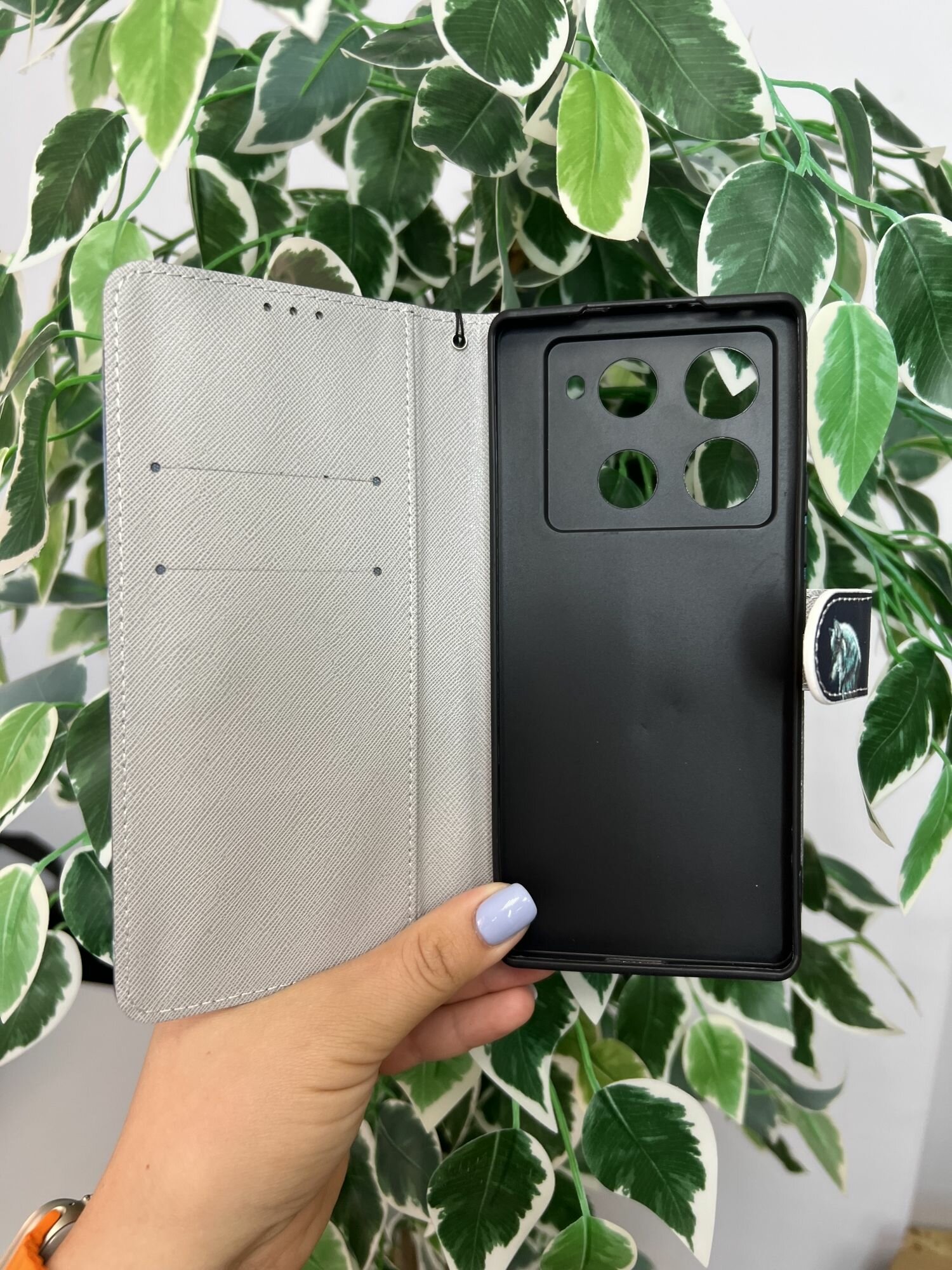 Чехол книжка wallet case на Infinix Note 40 Pro 4G и Note 40 Pro Plus с рисунком (Волк) — фото 1