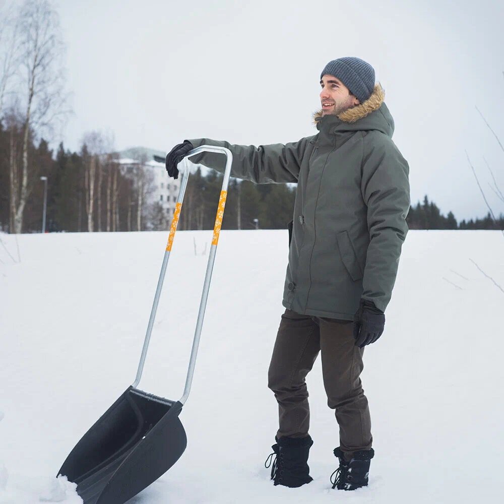 Скрепер-волокуша Fiskars 