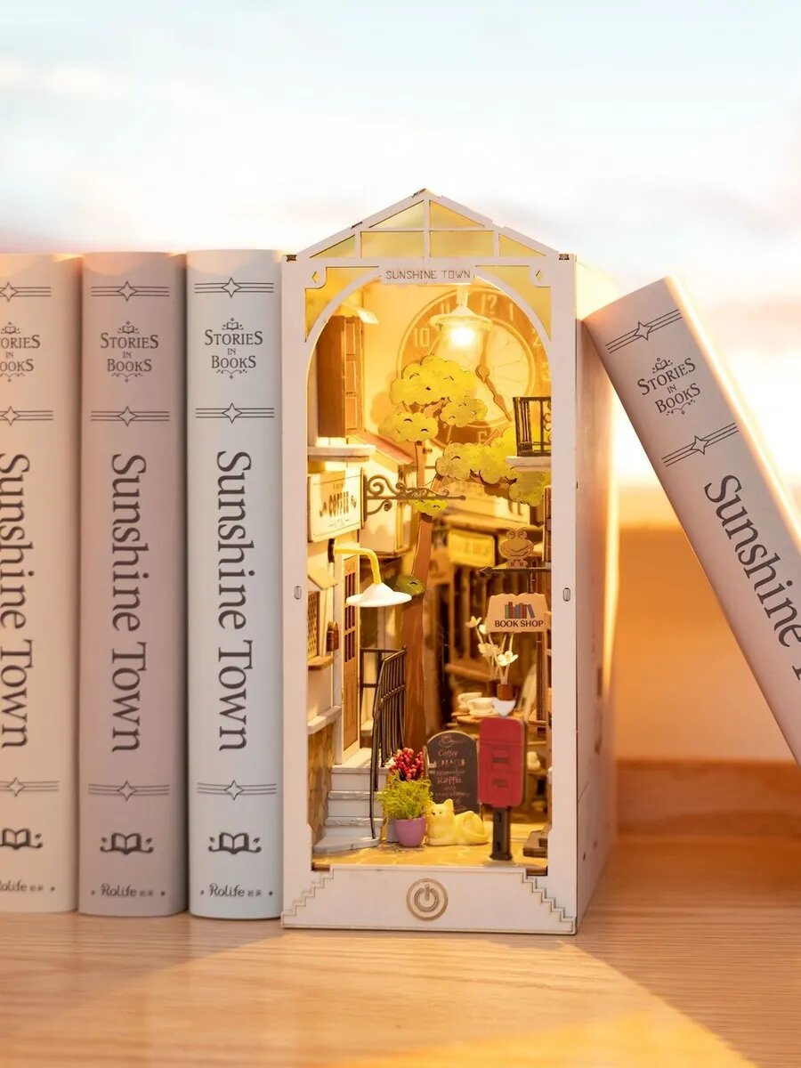 3D конструктор деревянный Robotime Rolife Sunshine Town DIY книжный уголок
