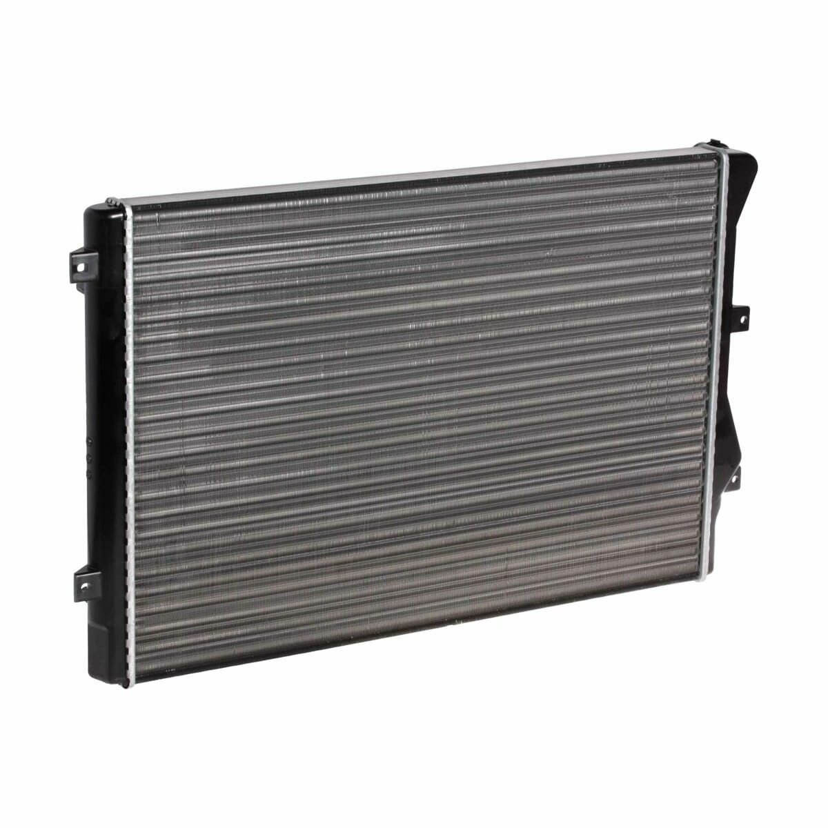 Радиатор охлаждения для а/м Skoda Superb (08-)/VW Passat B6 (05-)/Golf V (03-)/Golf VI (08-) 1.4T/1