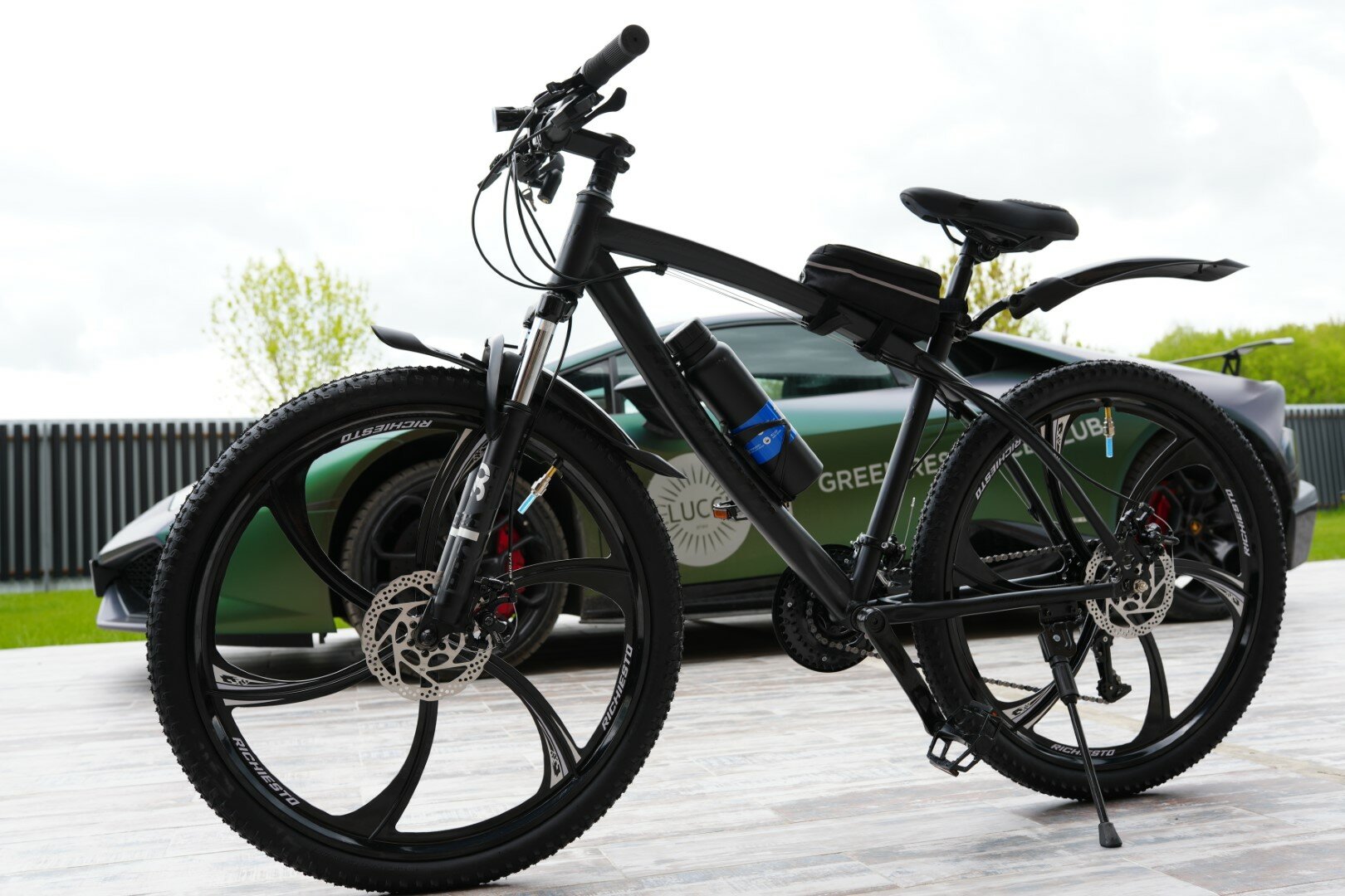 Велосипед Richiesto 26 колёса литые Алюминиевые диски Рама 18" Горный Взрослый Подростковый Спортивный, черный