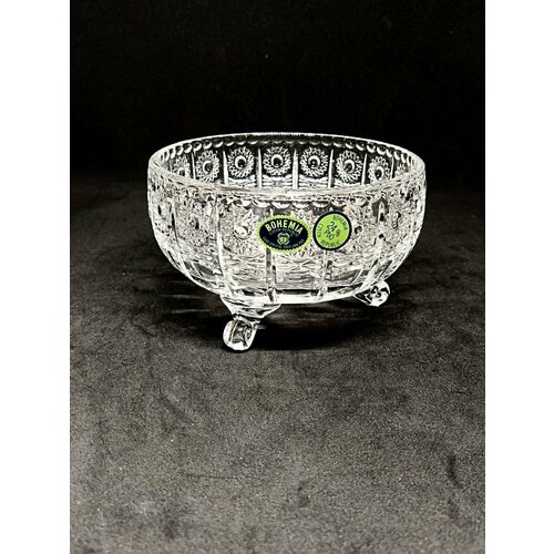 Хрустальный салатник на ножках